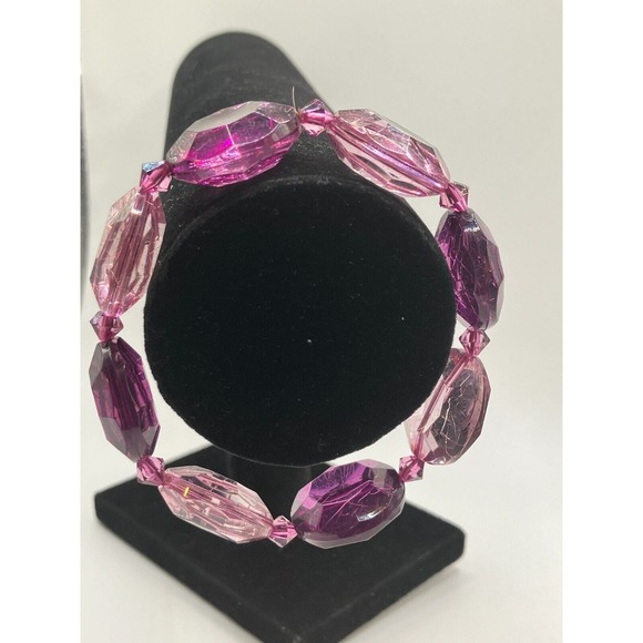 Large Purple & Lavender Glass Crystal Stretch 7 Inch Bracelet! - Picture 5 of 10